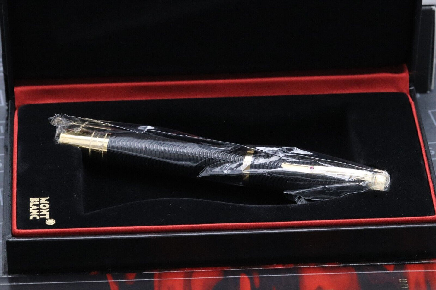 Montblanc Writers Edition Virginia Woolf Fountain Pen - UNUSED image 7