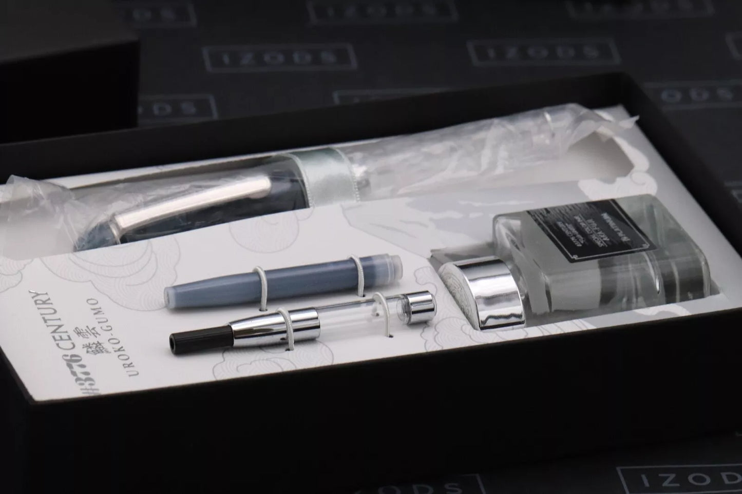 Platinum #3776 Uroko-Gumo Limited Edition Fountain Pen - INKED ONCE image 6