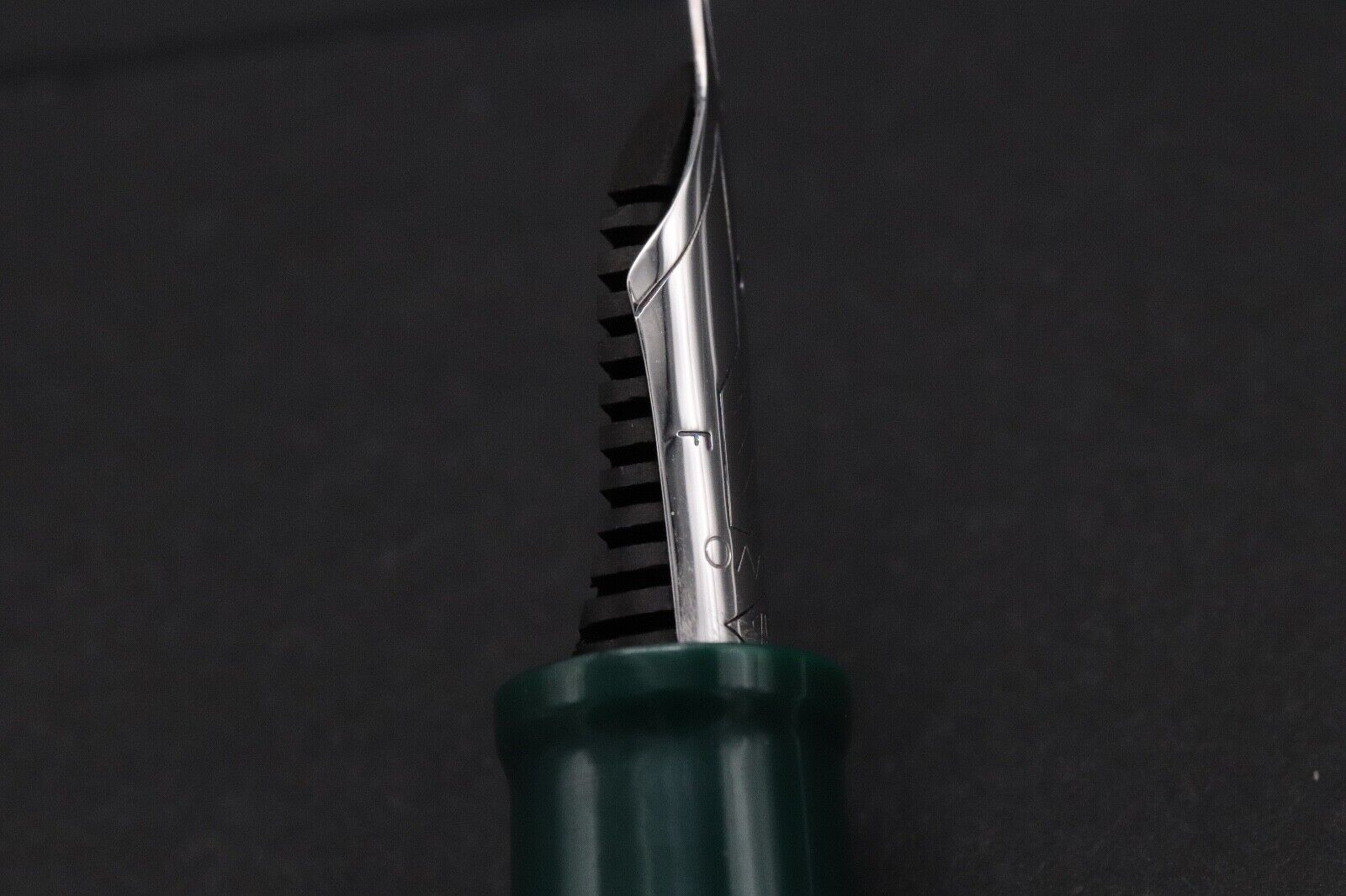 Omas Milord Green HT Trim Fountain Pen - Fine Nib image 4