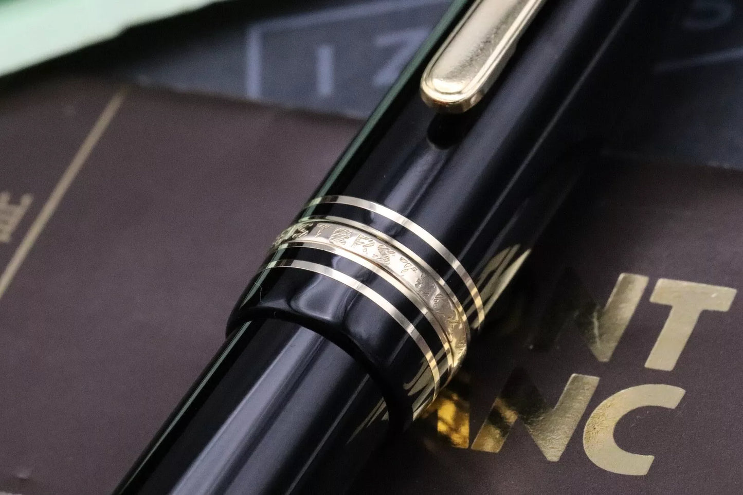 Montblanc Meisterstuck 146 LeGrand Gold Line Fountain Pen - Monotone Nib -1985 image 5