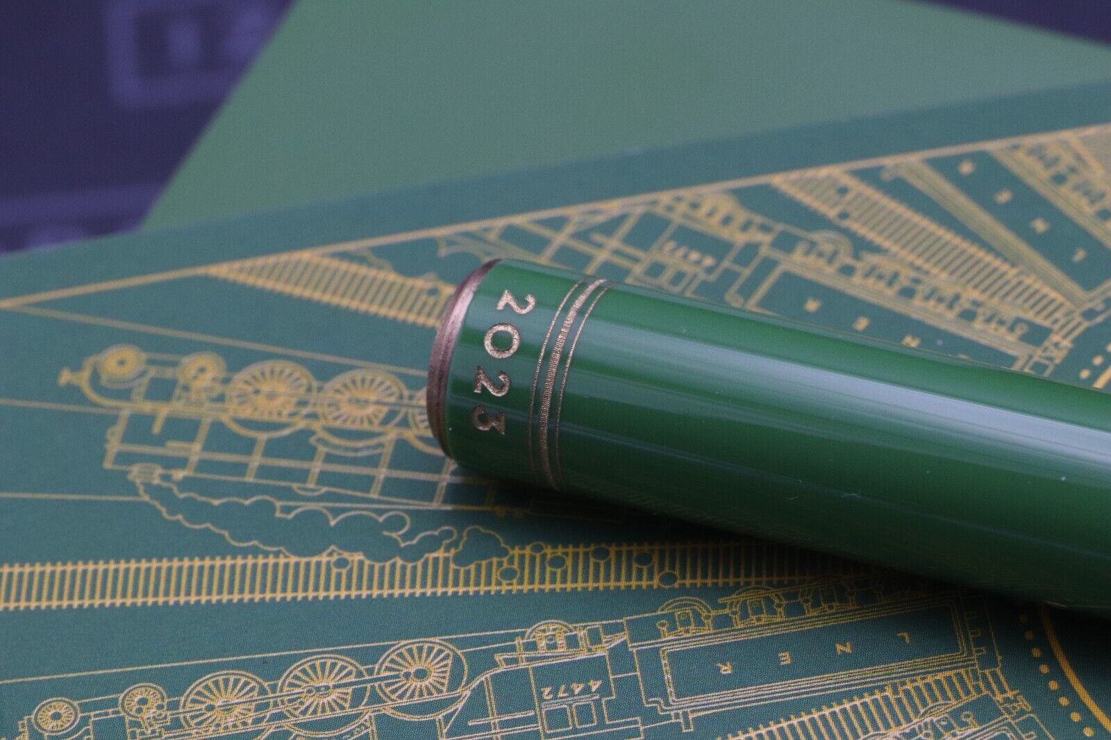 Onoto Flying Scotsman Apple Green LE100 Fountain Pen image 3