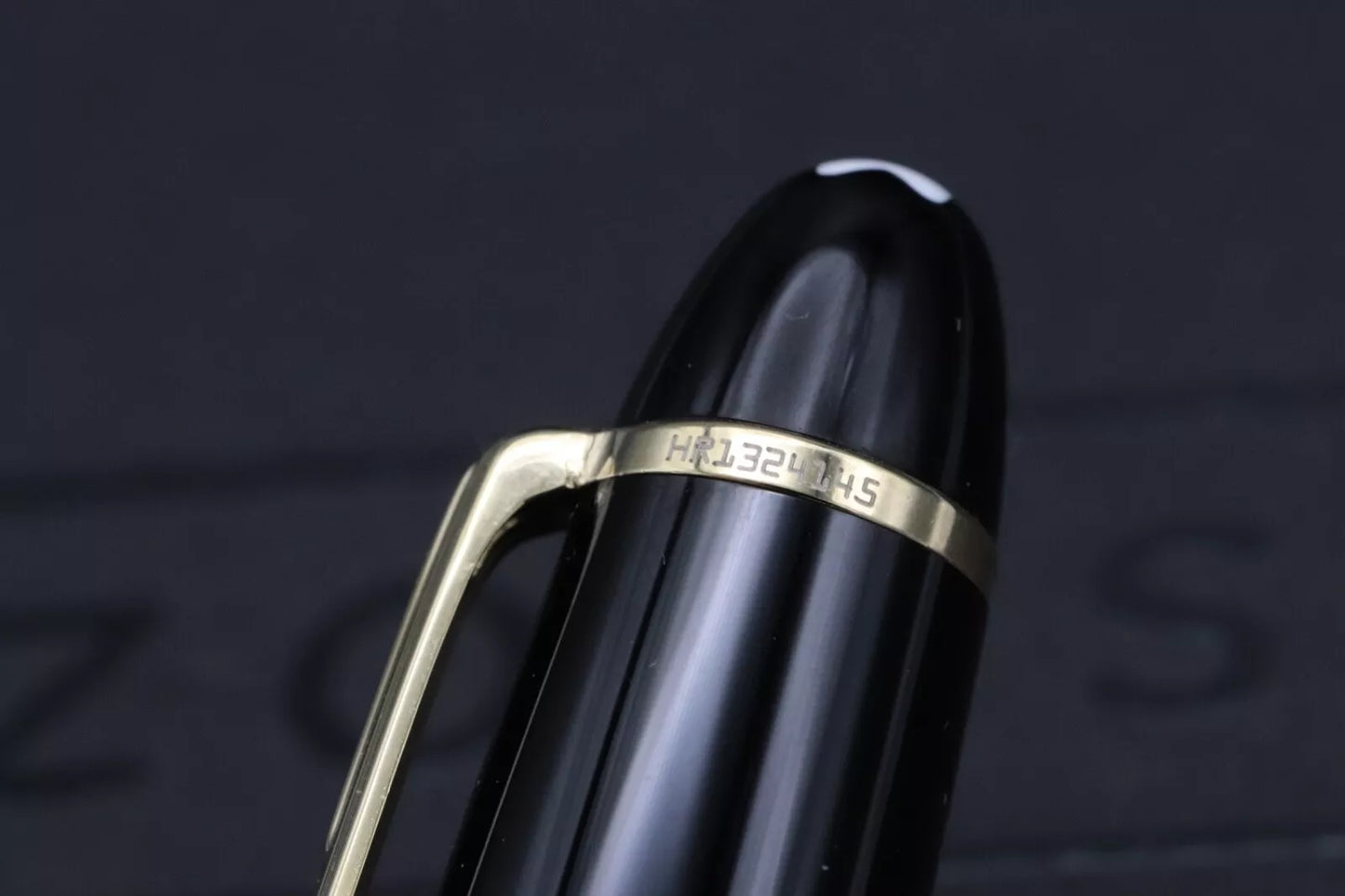 Montblanc Meisterstuck 146 LeGrand Gold Coated Fountain Pen - OM Nib image 2