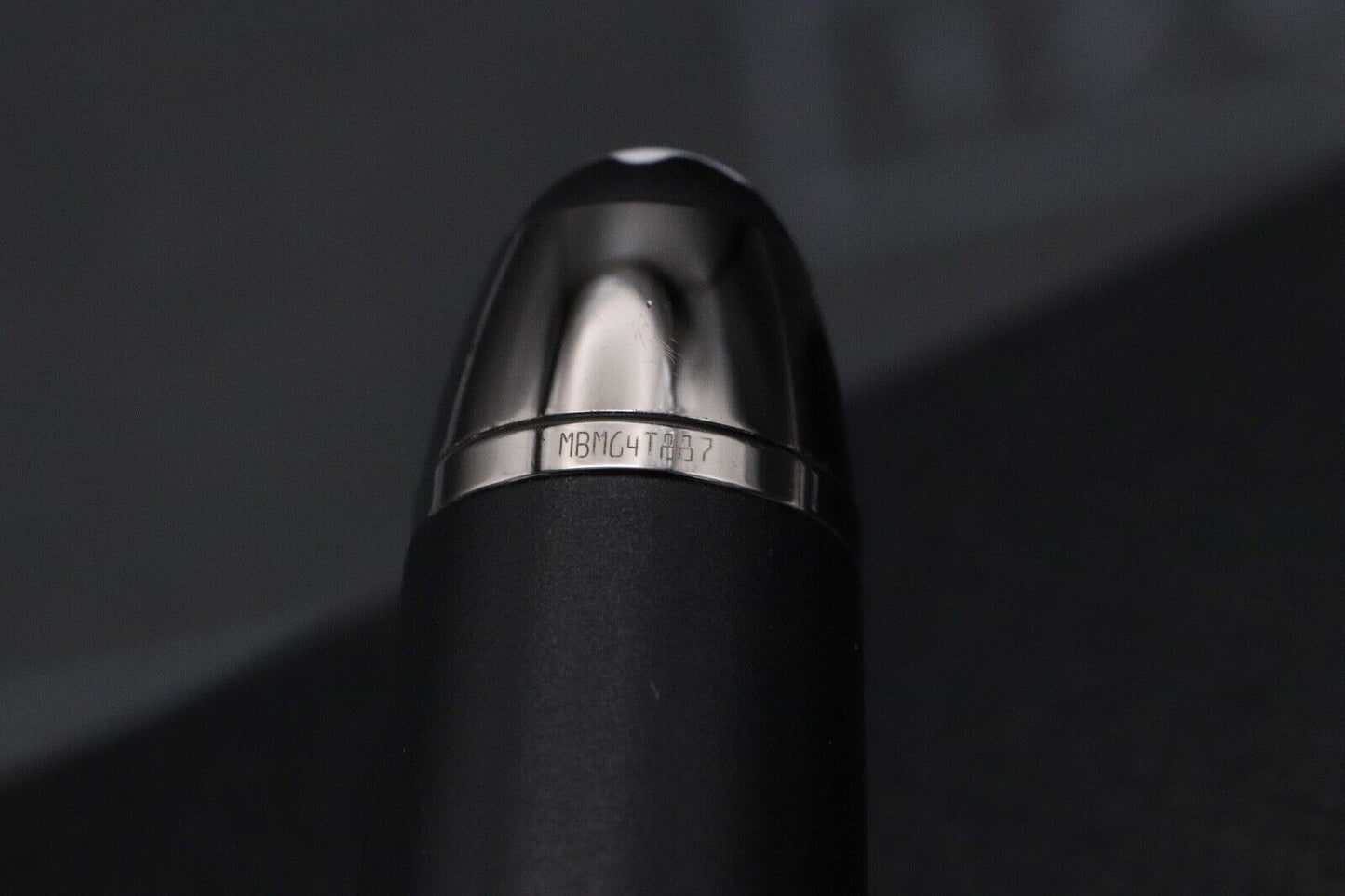 Montblanc Meisterstuck LeGrand Ultra Black Rollerball / Fineliner Pen image 3