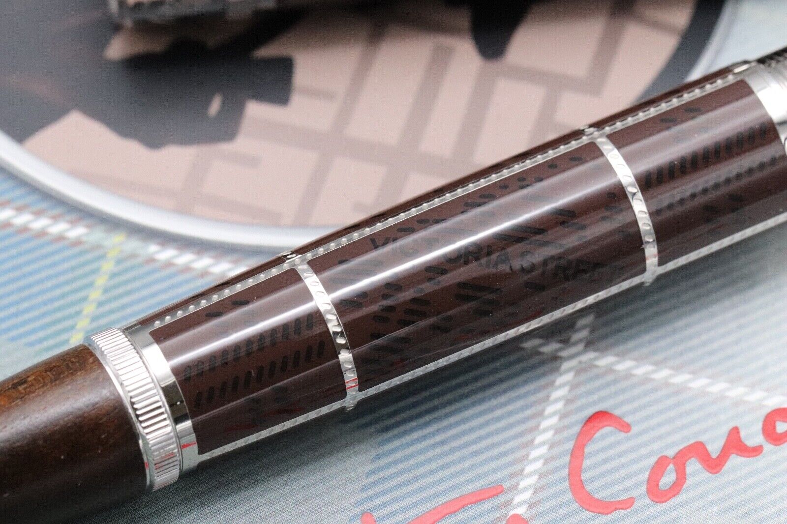 Montblanc Writers Edition Sir Arthur Conan Doyle 1902 Rollerball Pen image 2