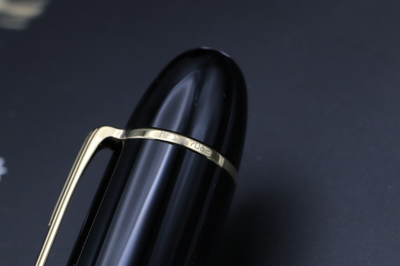 Montblanc Meisterstuck 149 Gold-Coated Fountain Pen - NEVER INKED image 4