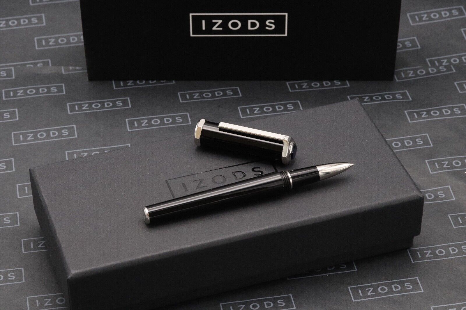 Cartier Santos-Dumont Black Platinum Rollerball Pen image 0