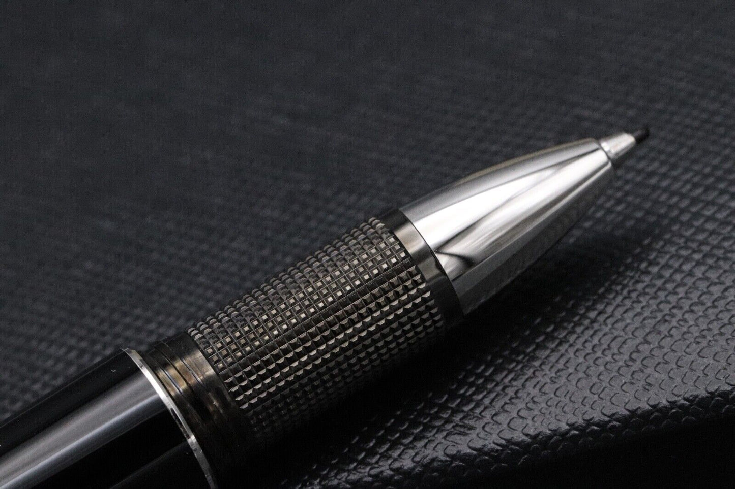 Montblanc Starwalker Platinum Resin Rollerball / Fineliner Pen image 2