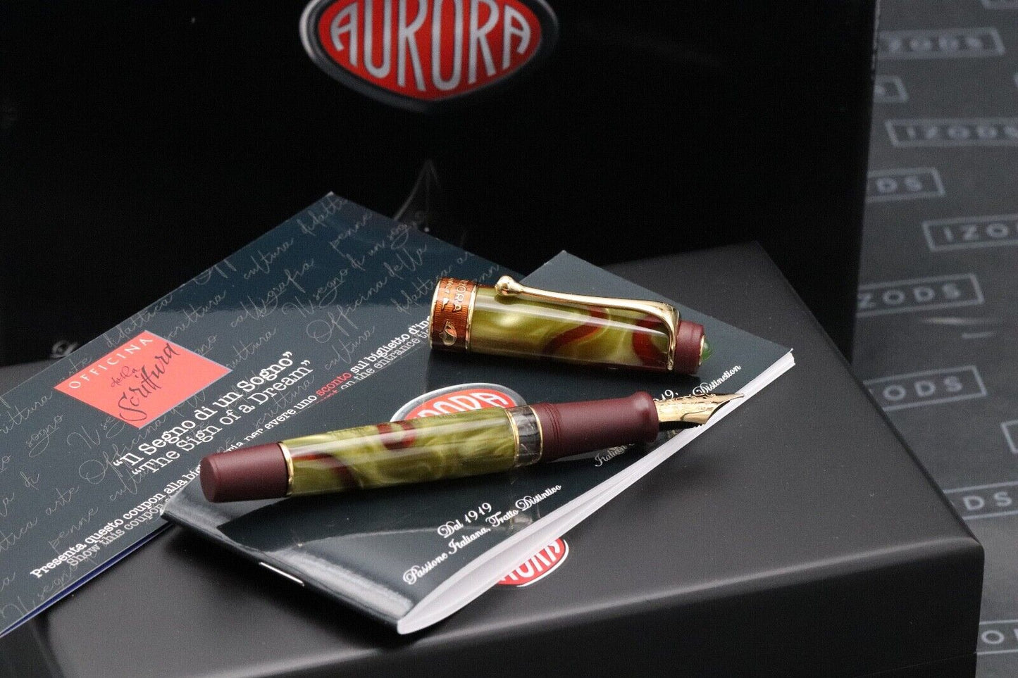 Aurora Asia Limited Edition Fountain Pen - 18k Medium image 0