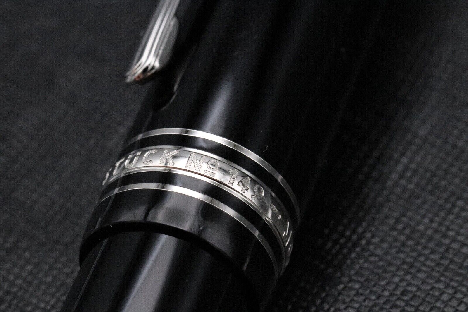 Montblanc Meisterstuck 149 Platinum-Coated Fountain Pen - EF Nib image 4