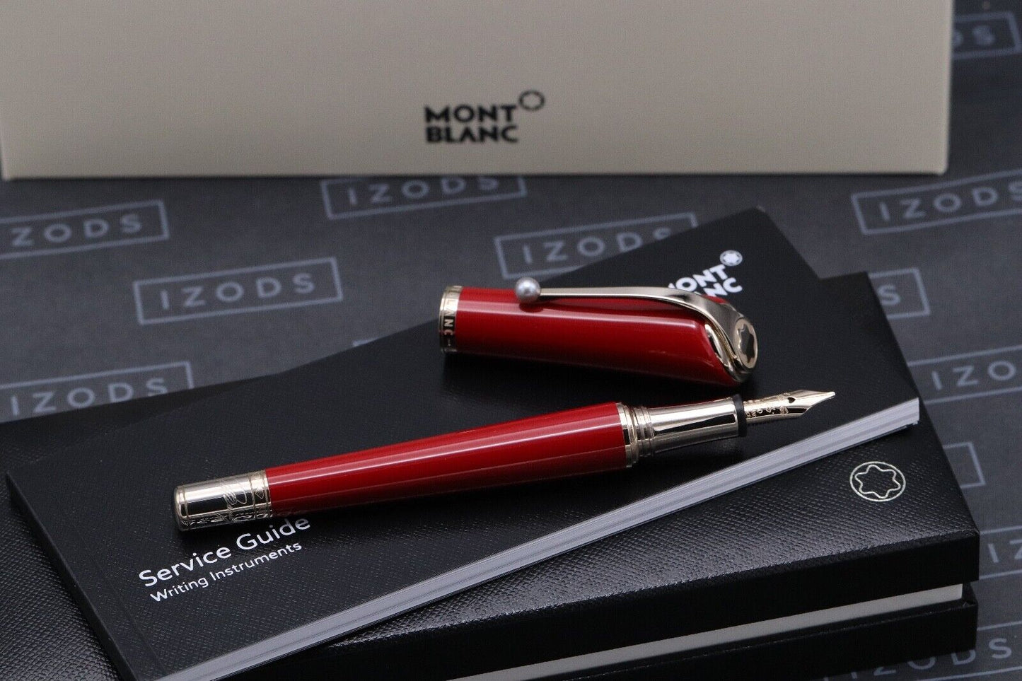 Montblanc Muses Marilyn Monroe Red Special Edition Fountain Pen image 1