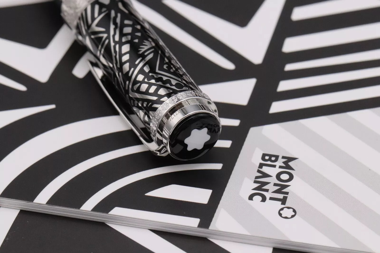 Montblanc Patron Of Art Peggy Guggenheim 4810 Fountain Pen – UNUSED image 11