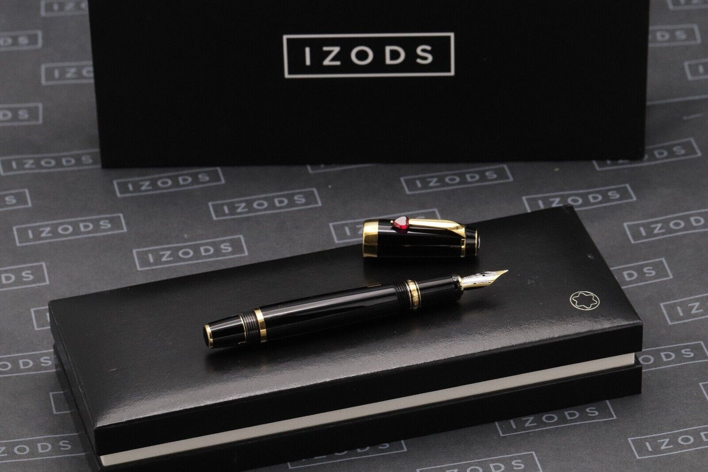 Montblanc Boheme Je T'aime Fountain Pen image 0
