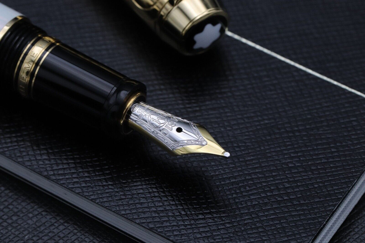 Montblanc Boheme Akoya Pearl Fountain Pen image 2