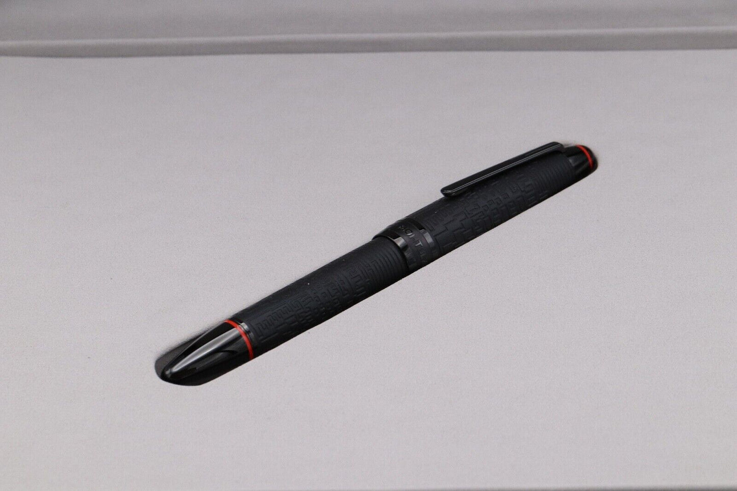 Montblanc Great Masters Pirelli LE1872 Rollerball Pen image 8