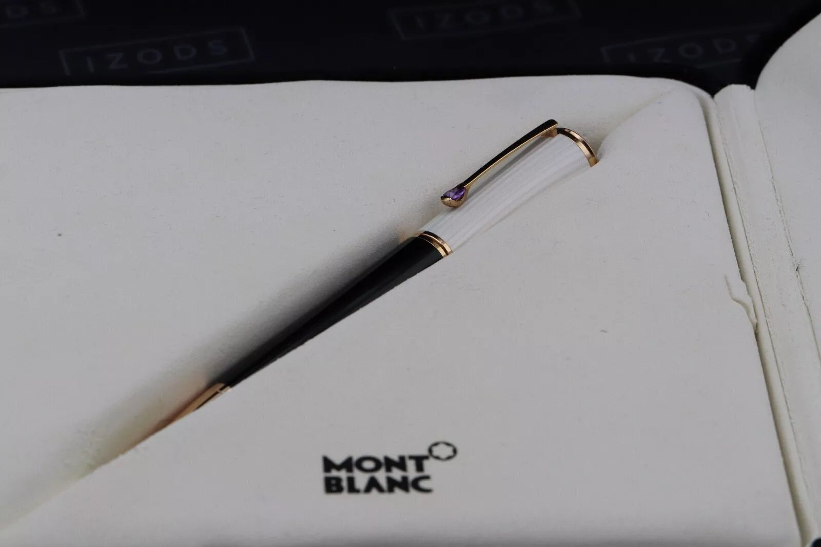 Montblanc La Donna Ingrid Bergman Ballpoint Pen image 6