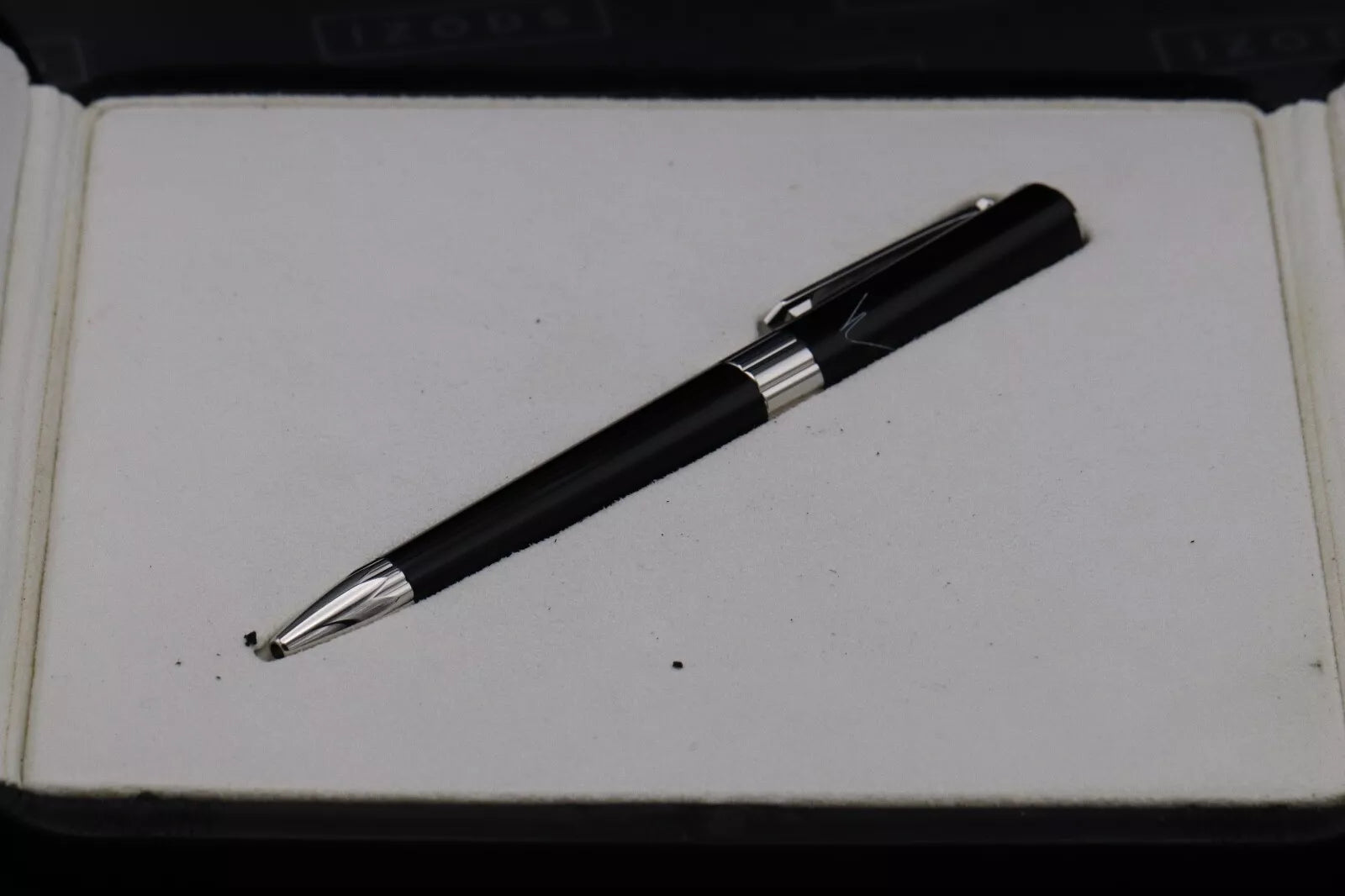 Montblanc Muses Marlene Dietrich Special Edition Ballpoint Pen image 9