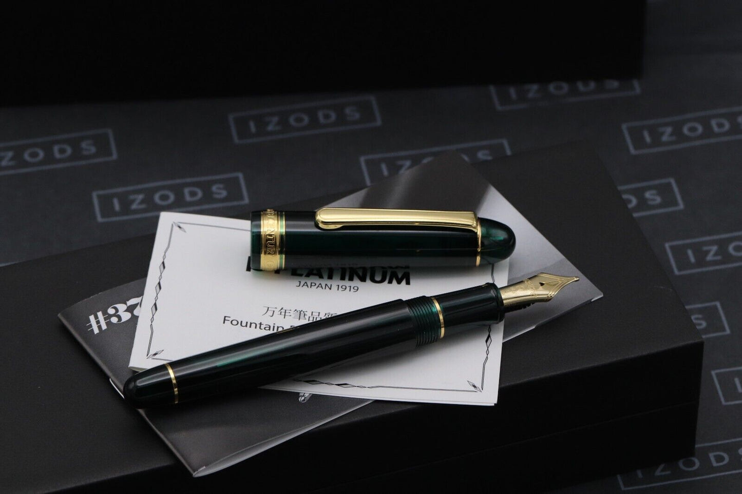 Platinum #3776 Century Laurel Green Fountain Pen - CI Nib image 1