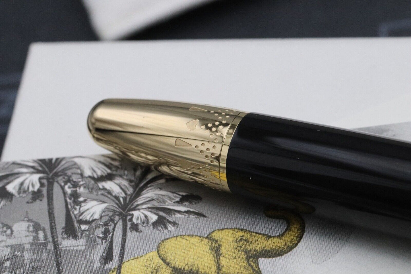 Montblanc Meisterstuck LeGrand Around The World in 80 Days Fountain Pen - UNUSED image 3