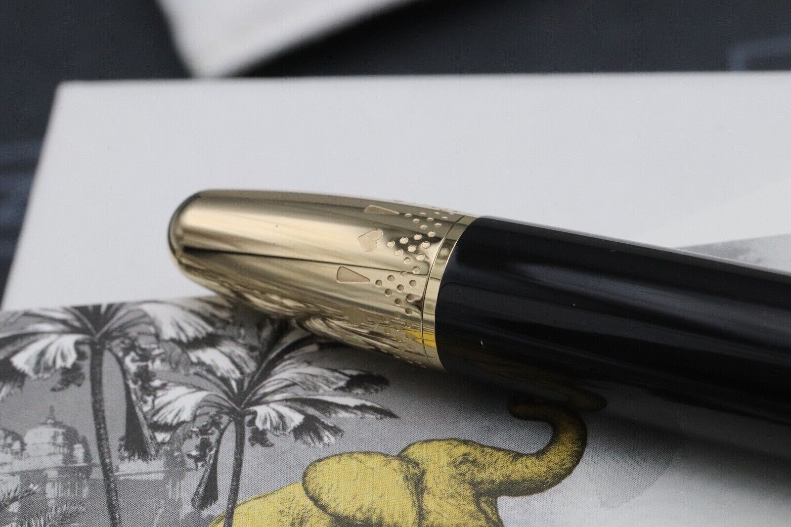 Montblanc Meisterstuck LeGrand Around The World in 80 Days Fountain Pen - UNUSED image 3
