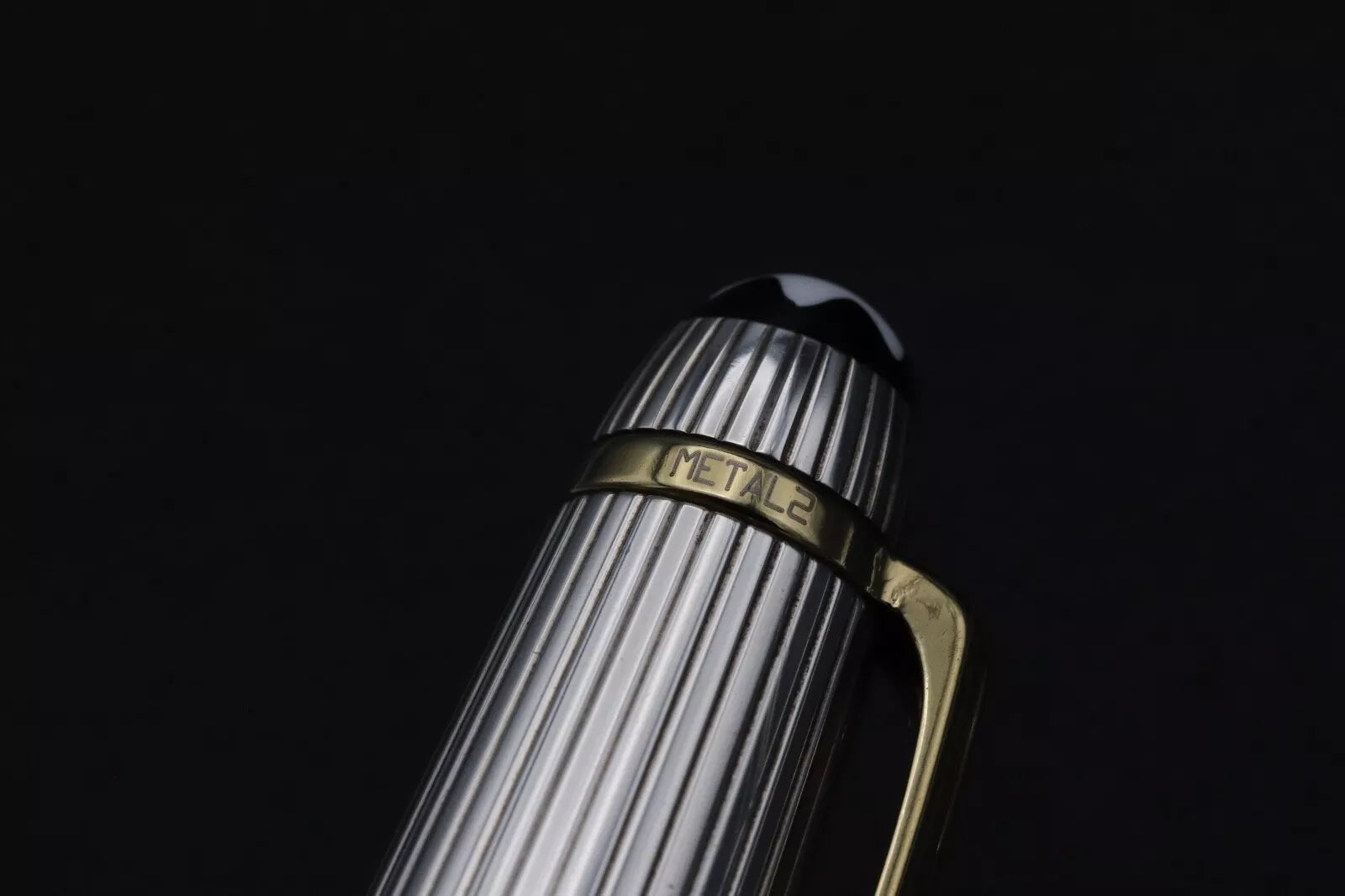 Montblanc Meisterstuck 164 Classique AG925 Pinstripe Doue Ballpoint Pen image 5