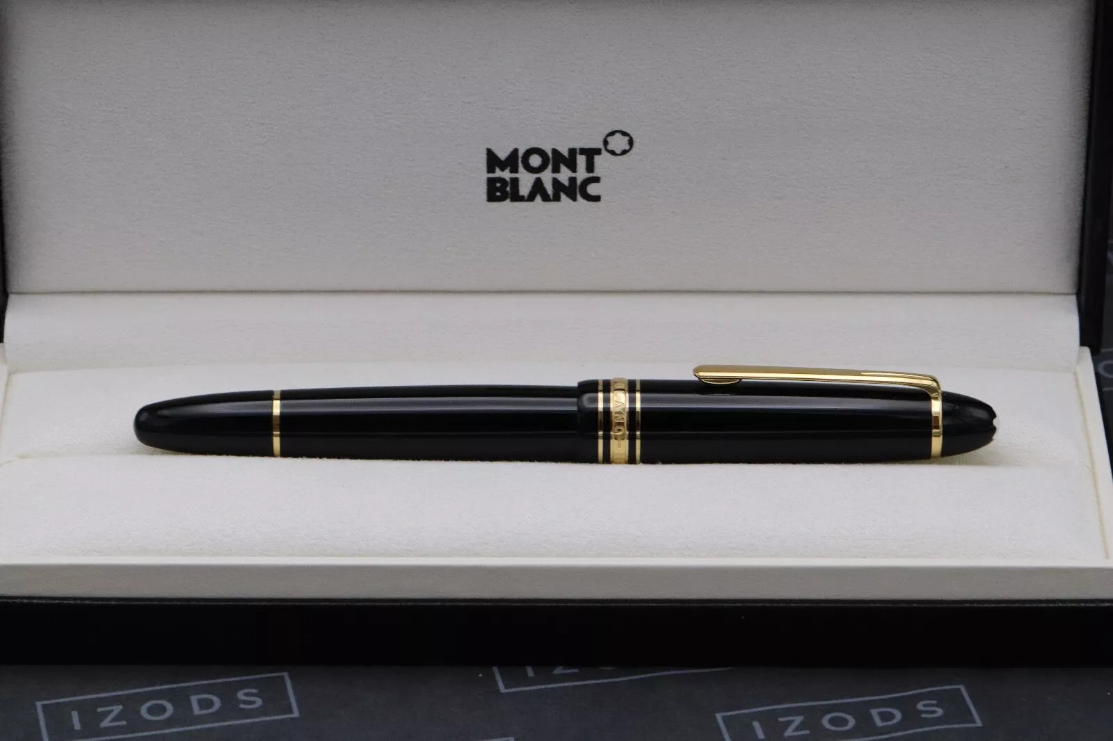Montblanc Meisterstuck 146 LeGrand Gold-Coated Fountain Pen image 6