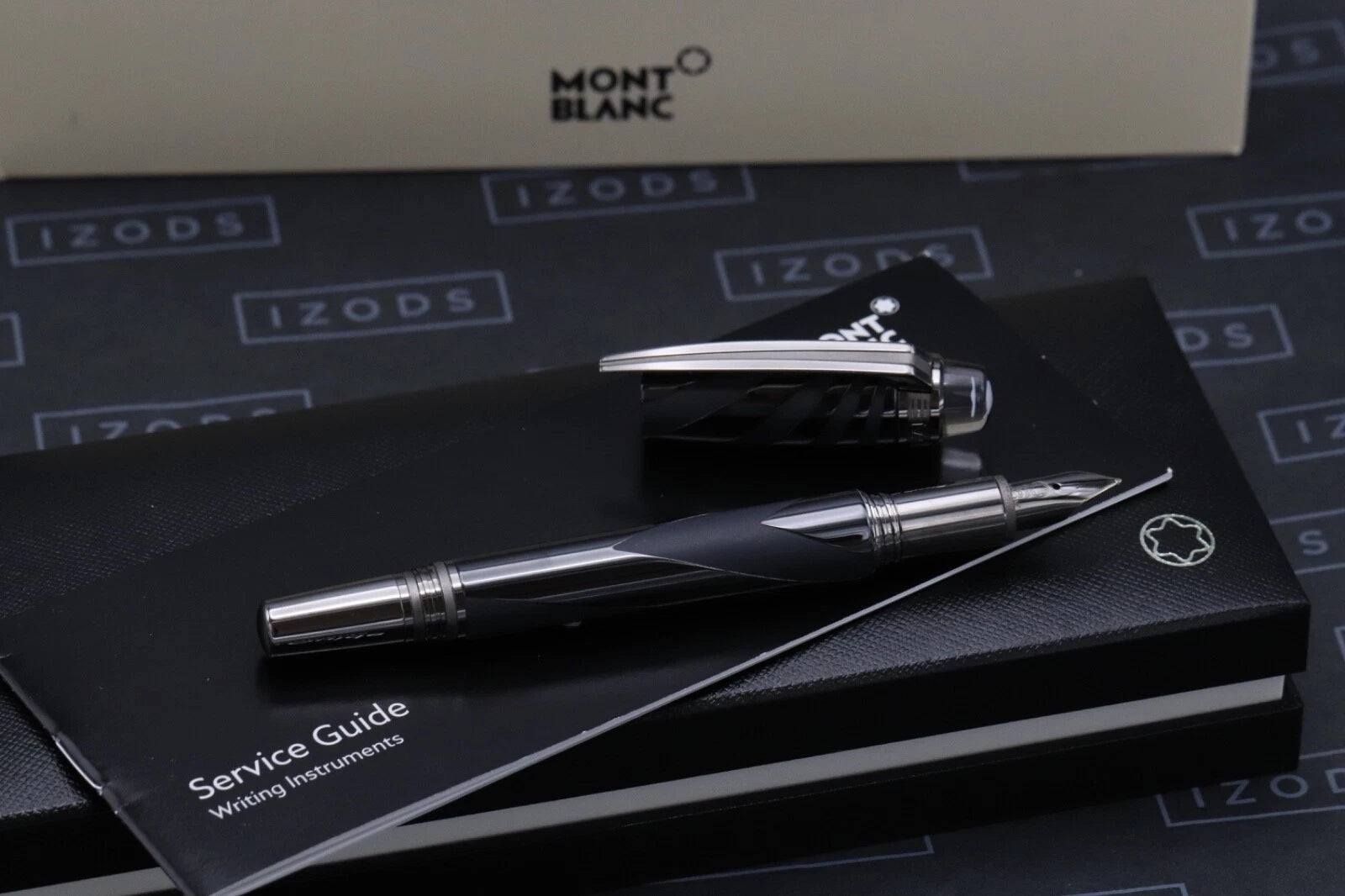 Montblanc Starwalker Black Ceramics Fountain Pen image 1