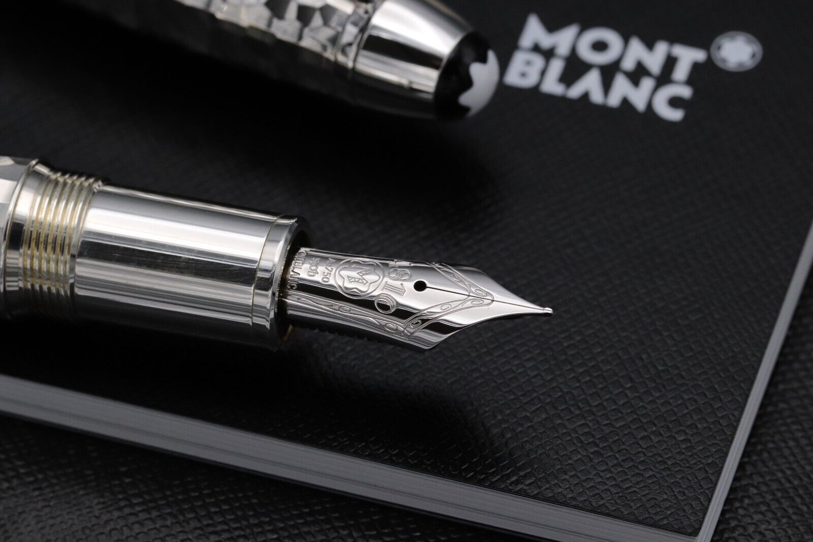 Montblanc Meisterstuck LeGrand Martele Silver Fountain Pen - EF - NEVER INKED image 2