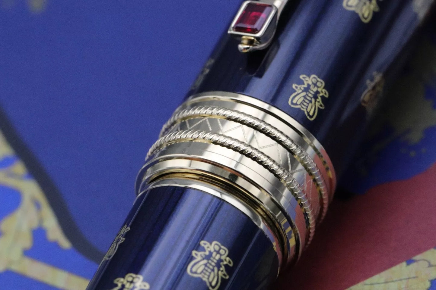 Montblanc Patron of Art Homage to Napoleon Bonaparte 4810 Fountain Pen - UNUSED image 6