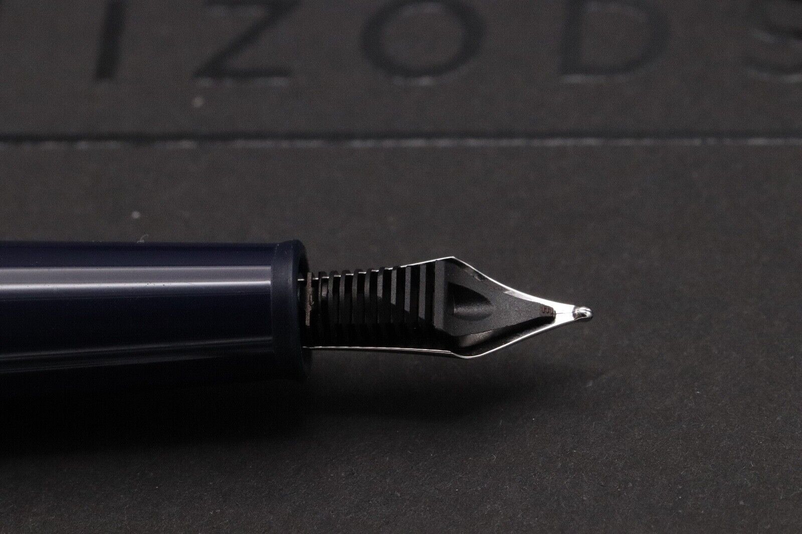 Montblanc Meisterstuck 145 Classique Le Petit Prince Fountain Pen image 3