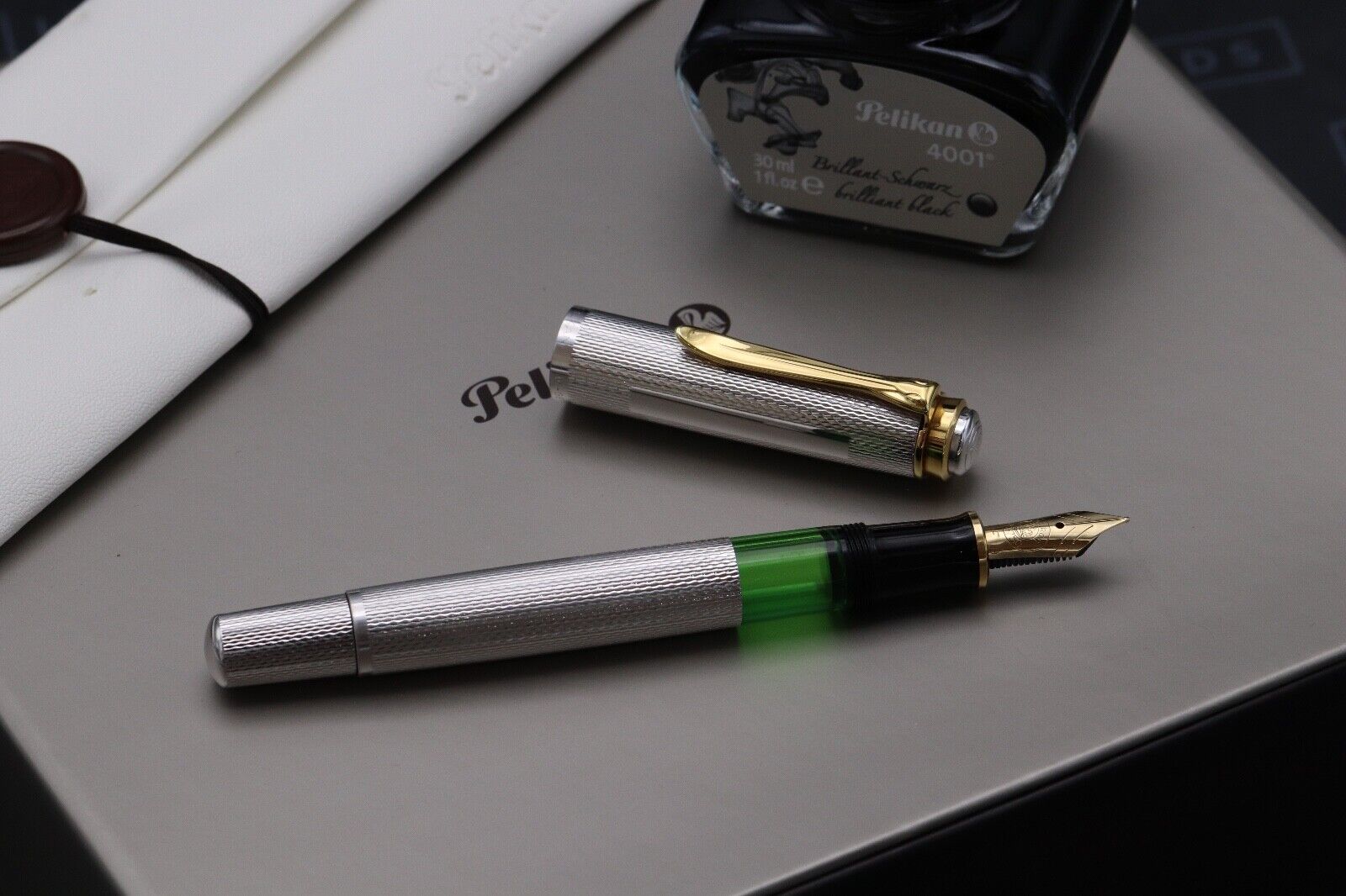 Pelikan Souveran M750 Jubilee Silver Plated Fountain Pen image 1