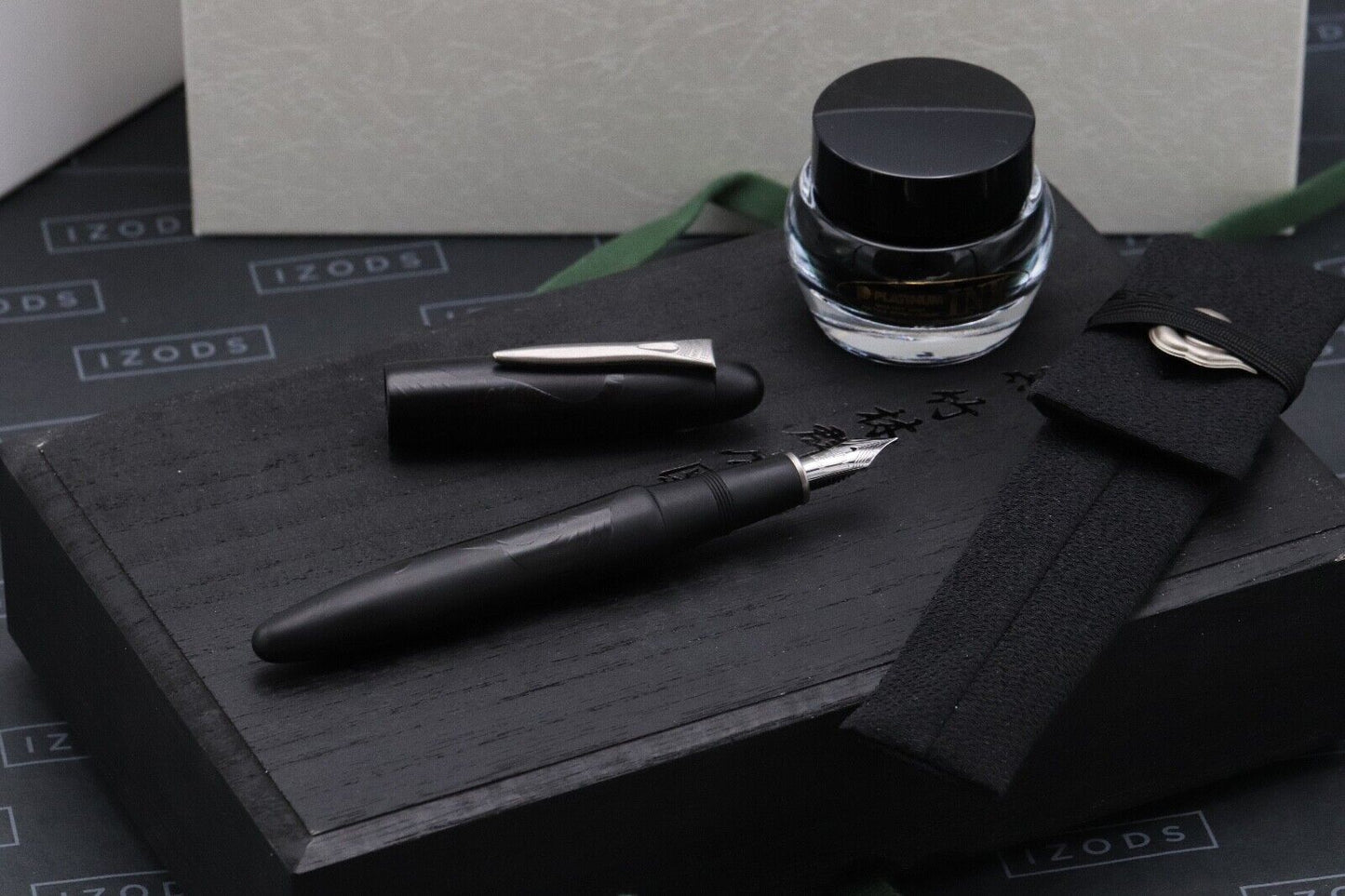 Platinum Izumo Shikoku Tiger in The Bamboo Forest Fountain Pen image 0