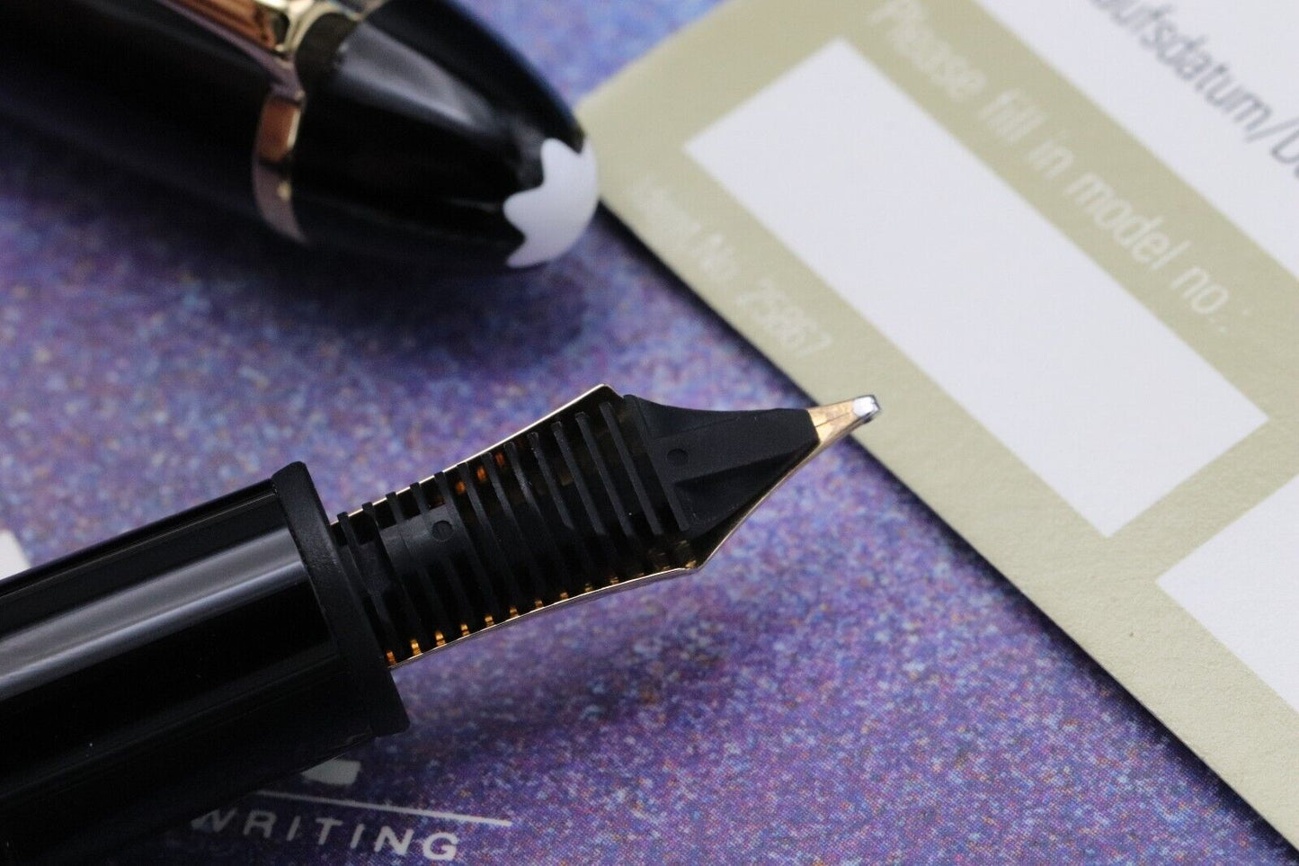 Montblanc Meisterstuck 146 LeGrand Gold Line Fountain Pen - 1991-92 - UNUSED - Broad image 3