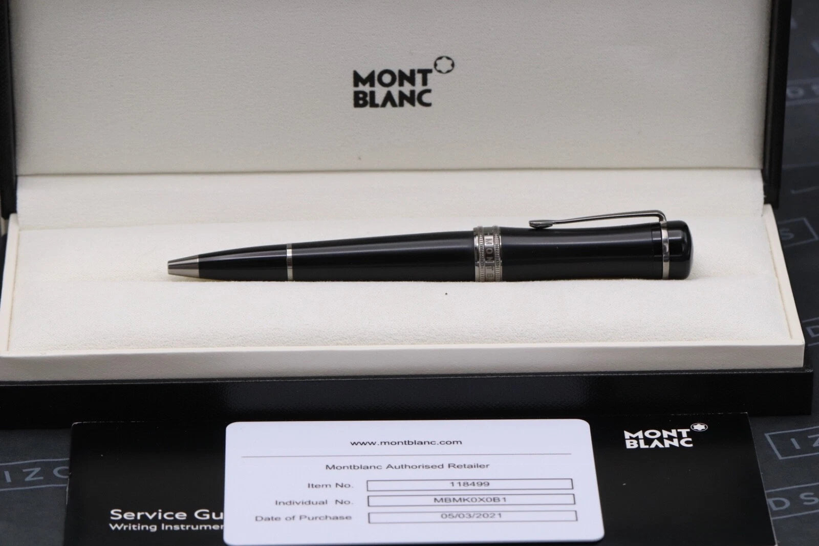 Montblanc Bonheur Boyfriend Ballpoint Pen image 1