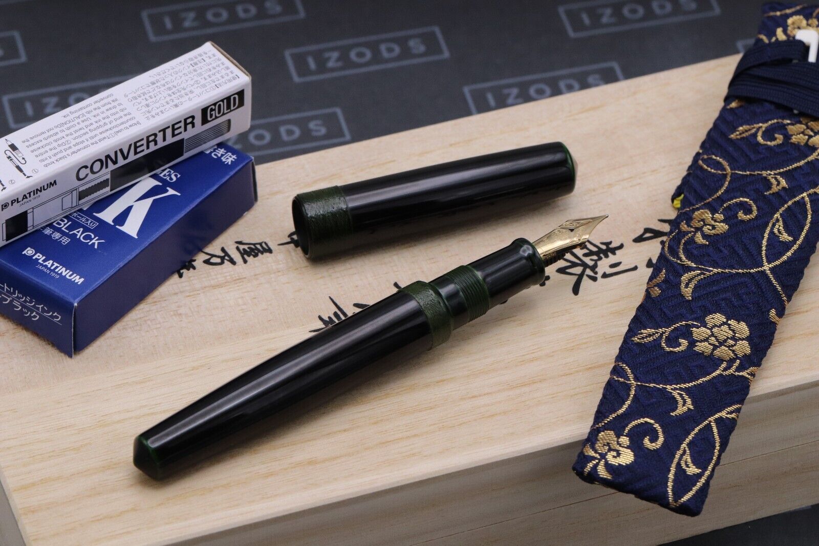 Nakaya Long Piccolo Midori-Tamenuri String Rolled Fountain Pen - UNUSED image 1