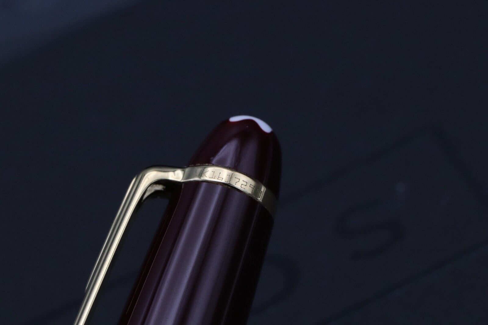 Montblanc Meisterstuck 164 Classique Bordeaux Ballpoint Pen image 3