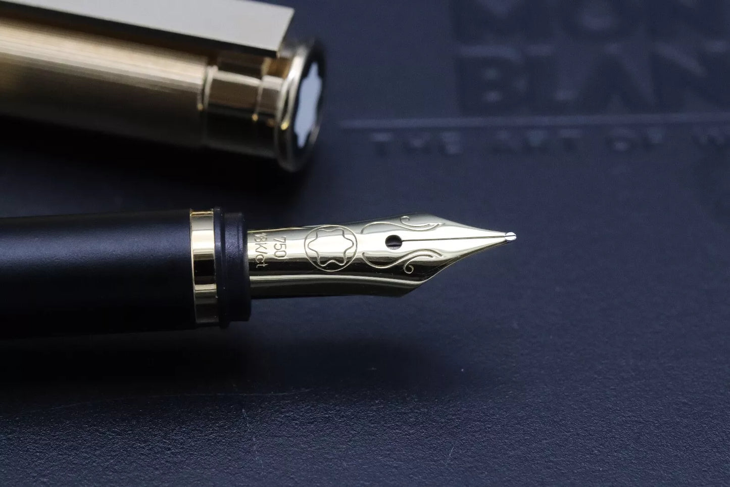 Montblanc Noblesse 2nd Generation Gold-Plated Fountain Pen - UNUSED image 2