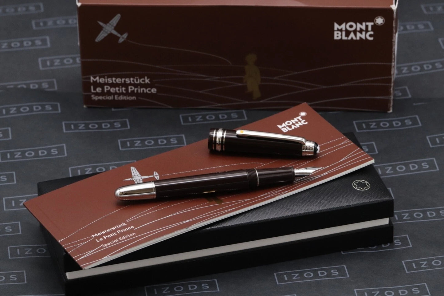 Montblanc Meisterstuck Classique Le Petit Prince Aviator Fountain Pen - UNUSED - Rare Factory Error Upside Down Cap Ring image 0