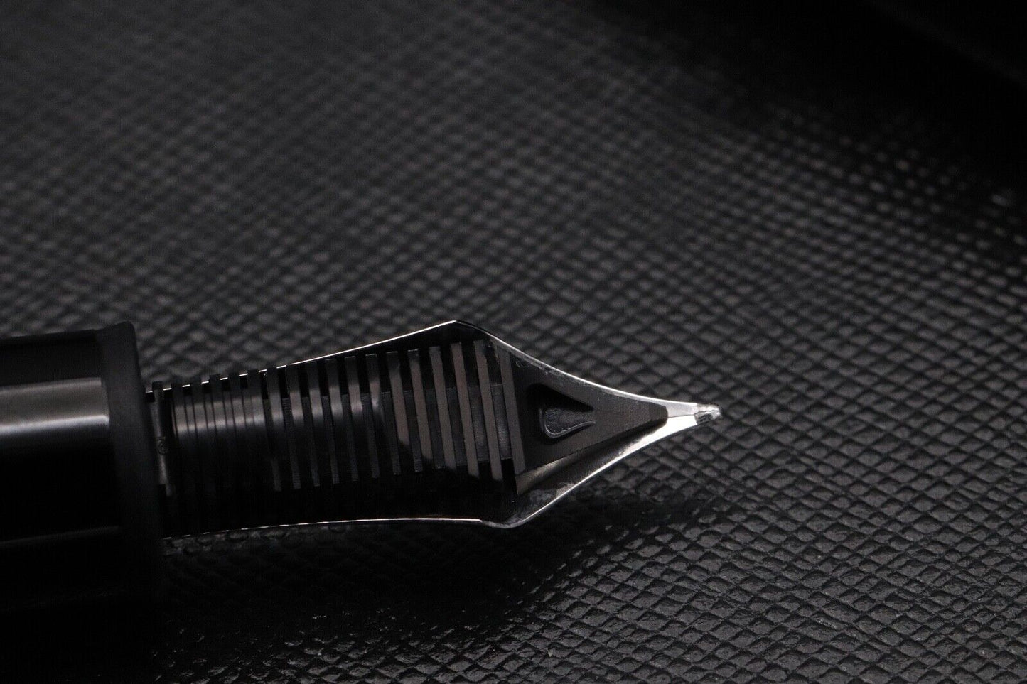 Montblanc Meisterstuck 149 Platinum Coated Fountain Pen image 3