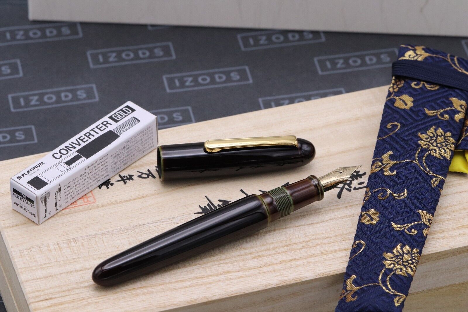 Nakaya Portable Writer Heki-tamenuri Fountain Pen - UNUSED - Medium Nib image 1
