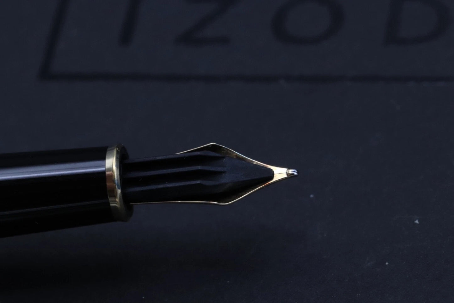 Montblanc Meisterstuck 144 Classique Gold Coated Fountain Pen image 4