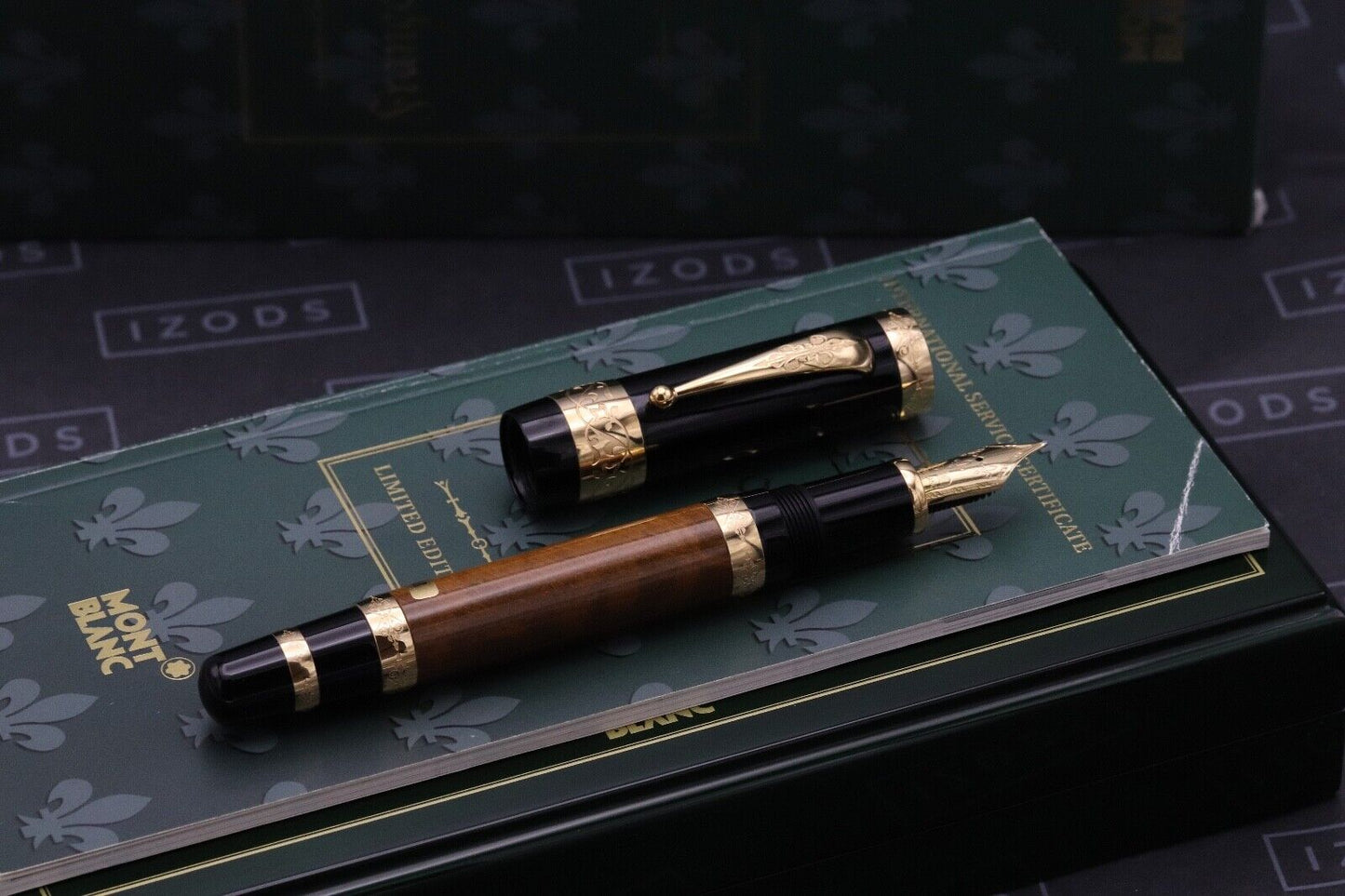 Montblanc Patron Of Art Francois I 4810 Fountain Pen - UNUSED image 1