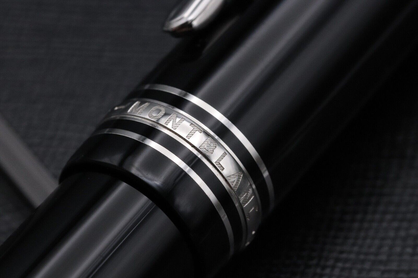 Montblanc Meisterstuck 149 Platinum-Coated Fountain Pen - EF John Sorowka Nib image 4