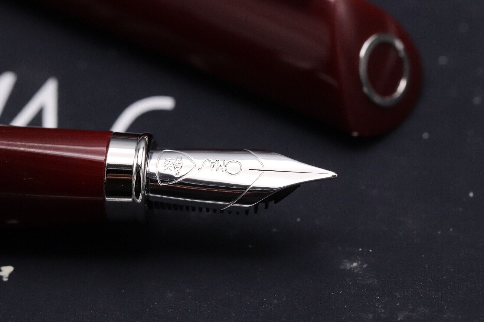 Omas 360 'Modern' Bordeaux Fountain Pen - UNUSED image 2
