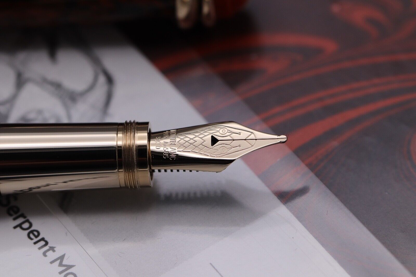 Montblanc Heritage Serpent Marble 'Gift of Writing' Fountain Pen Set - UNUSED image 3