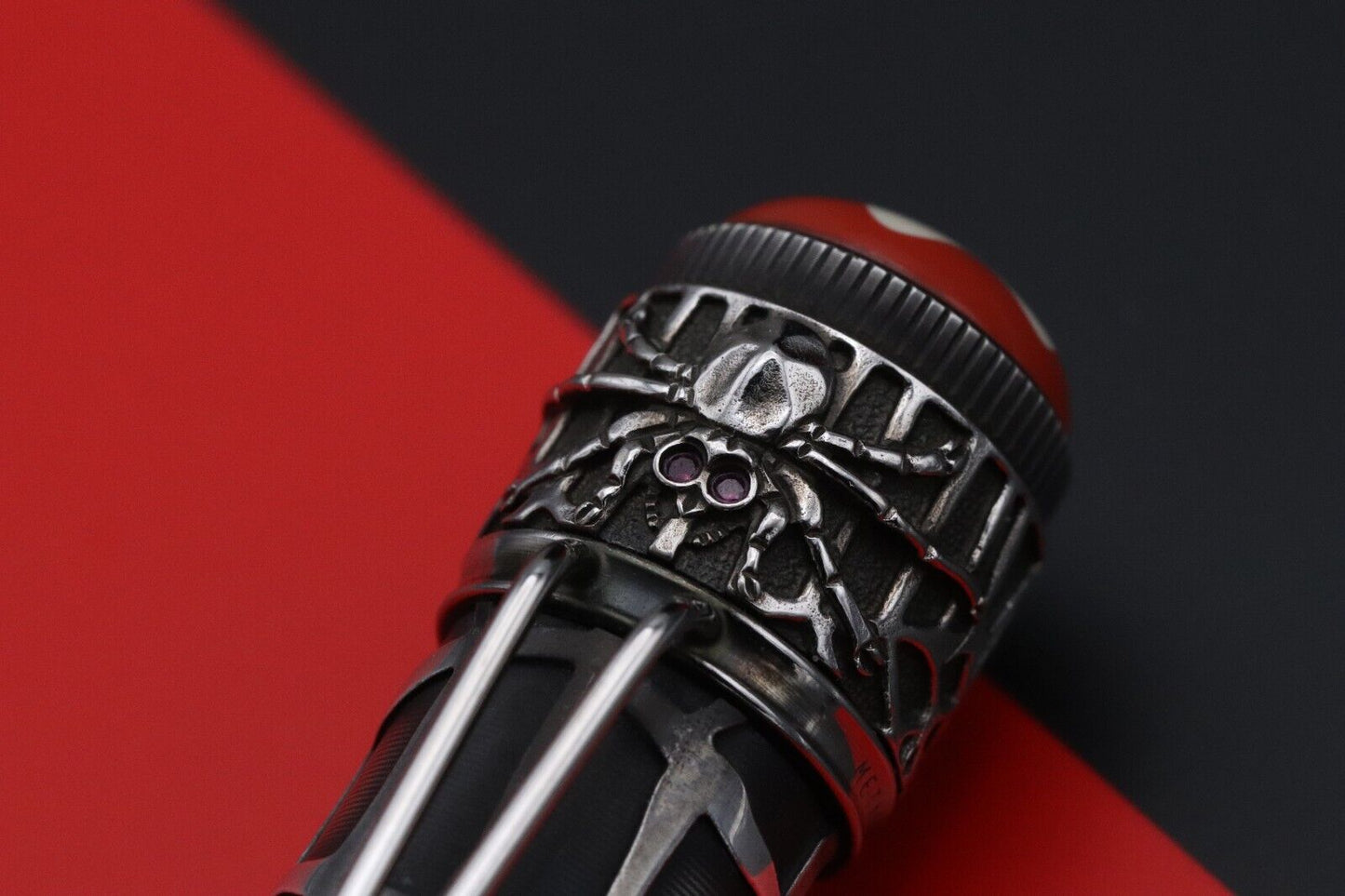 Montblanc Heritage Rouge et Noir Metamorphosis LE1906 Fountain Pen image 4