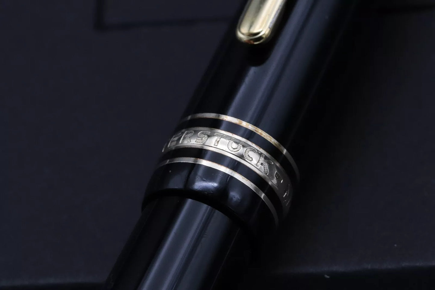 Montblanc Meisterstuck 146 LeGrand Gold-Coated Fountain Pen image 5