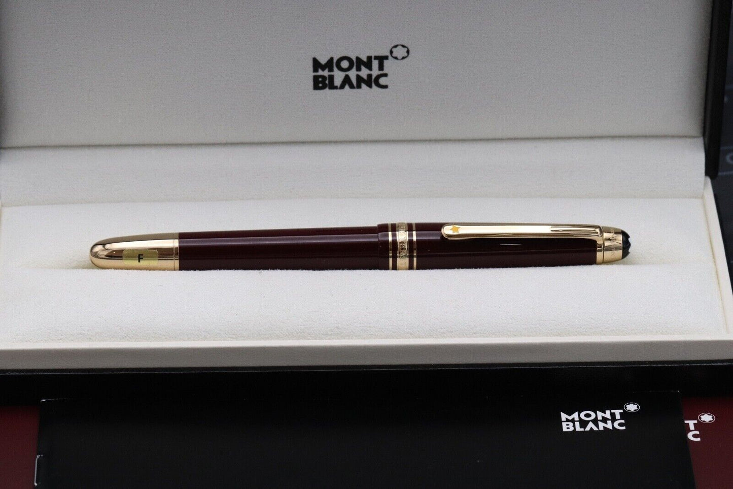 Montblanc Meisterstuck Classique Le Petit Prince Planet Fountain Pen - UNUSED image 5