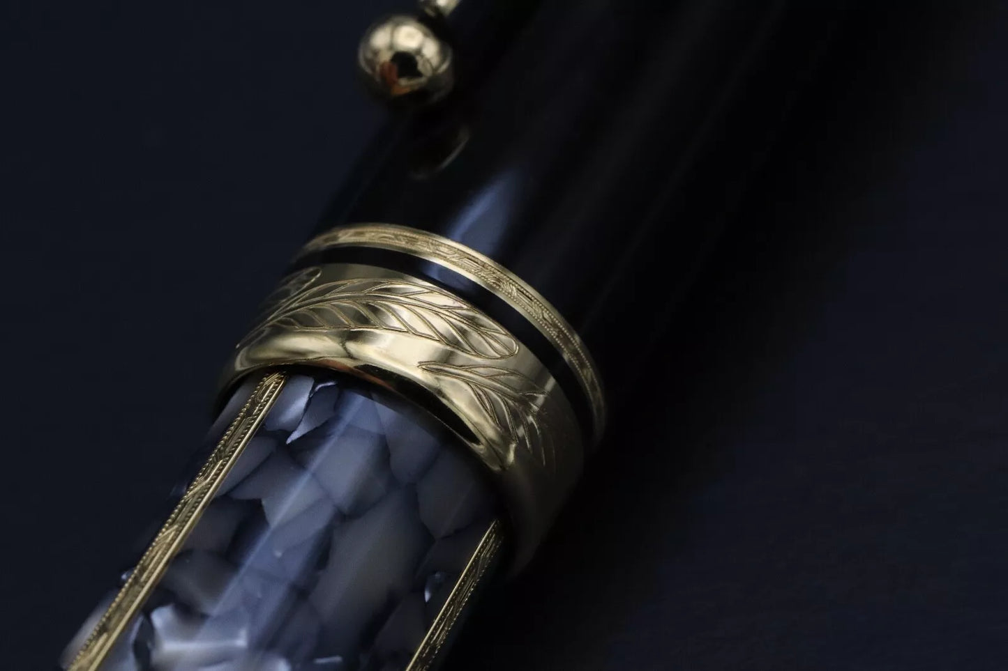 Montblanc Writers Edition Alexandre Dumas (Father) Fountain Pen image 5