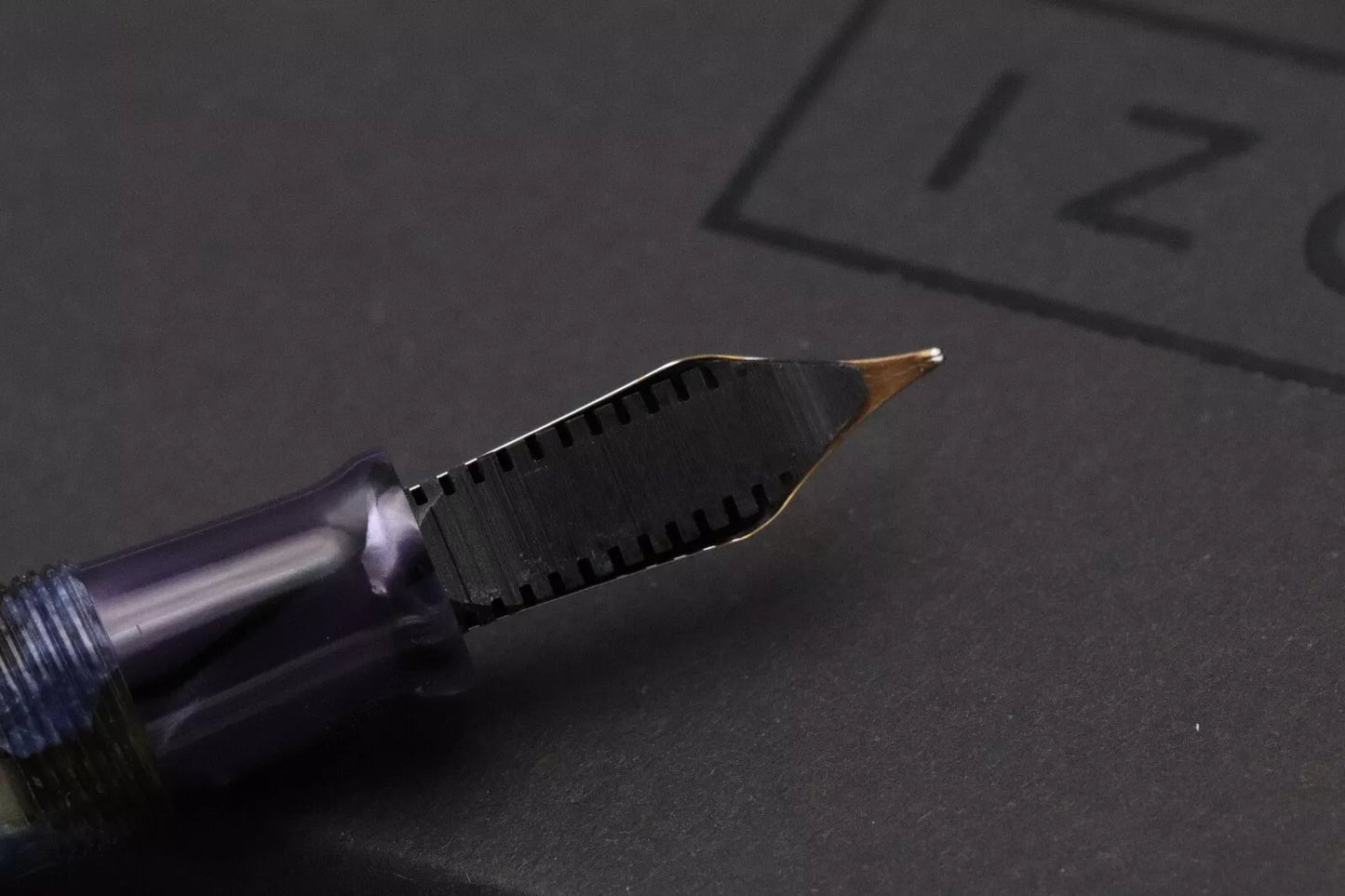 Omas Extra Paragon Lucens Blue Royale Celluloid LE Fountain Pen image 5