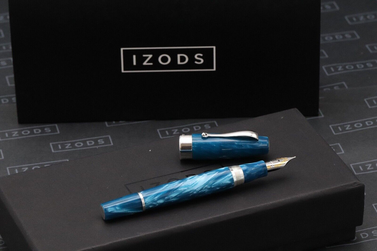 Montegrappa Classica Turquoise Celluloid Fountain Pen image 0
